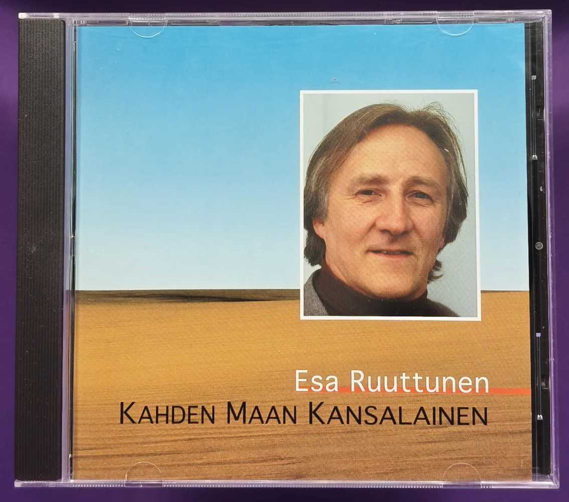 CD) Esa Ruuttunen – Kahden Maan Kansalainen (2001)