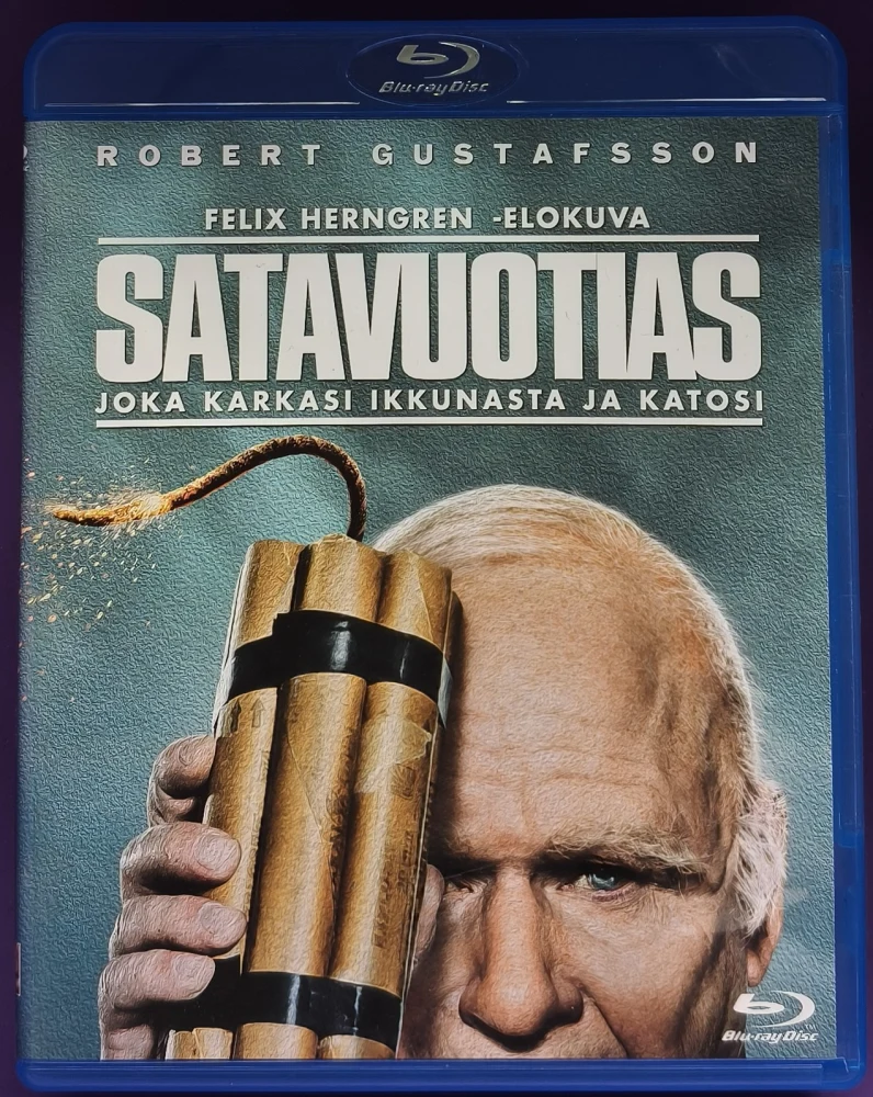 BLU-RAY) Satavuotias joka karkasi ikkunasta ja katosi (2014)