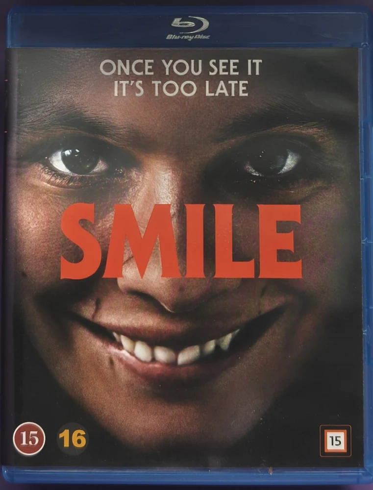BLU-RAY) SMILE (2022)